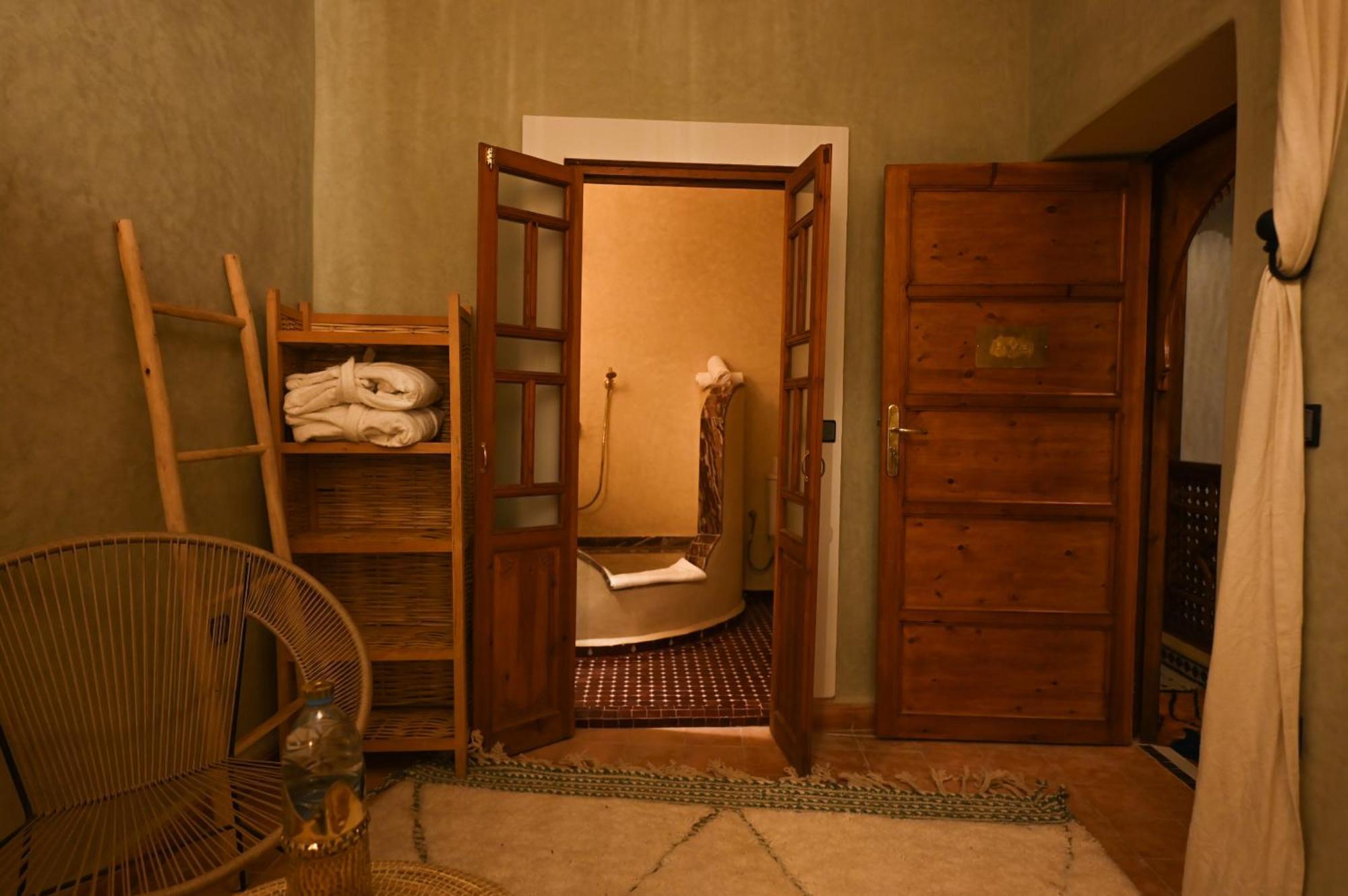 Riad Chez Henriette مراكش المظهر الخارجي الصورة
