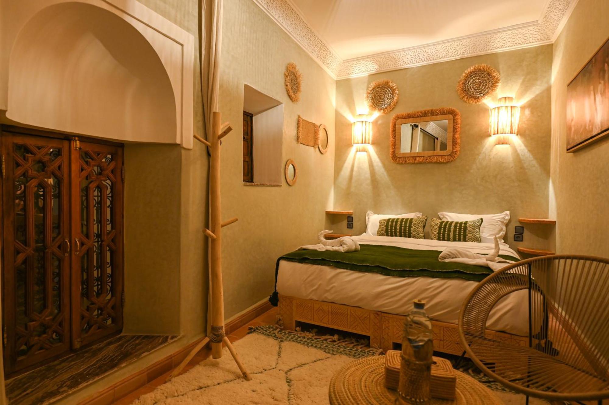 Riad Chez Henriette مراكش المظهر الخارجي الصورة