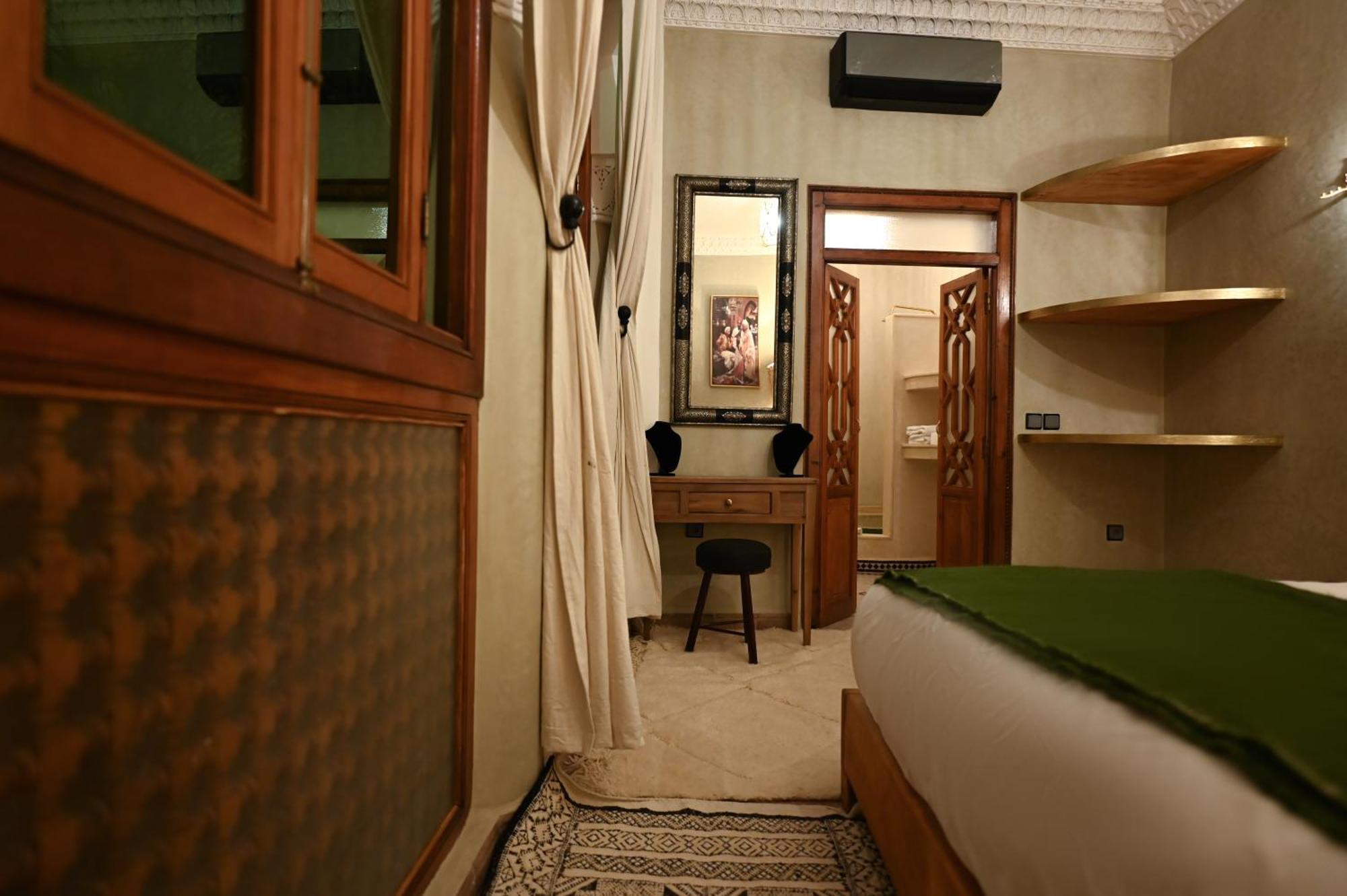 Riad Chez Henriette مراكش المظهر الخارجي الصورة
